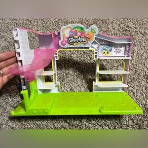 Shopkins grocery store play area